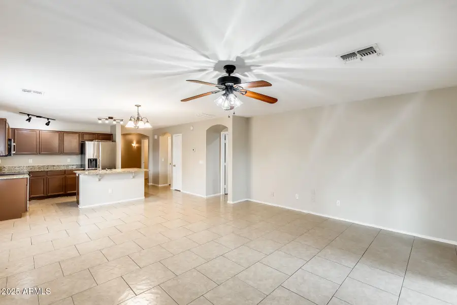 1824 W Lydia Lane, Phoenix, AZ 85041 - Image #3