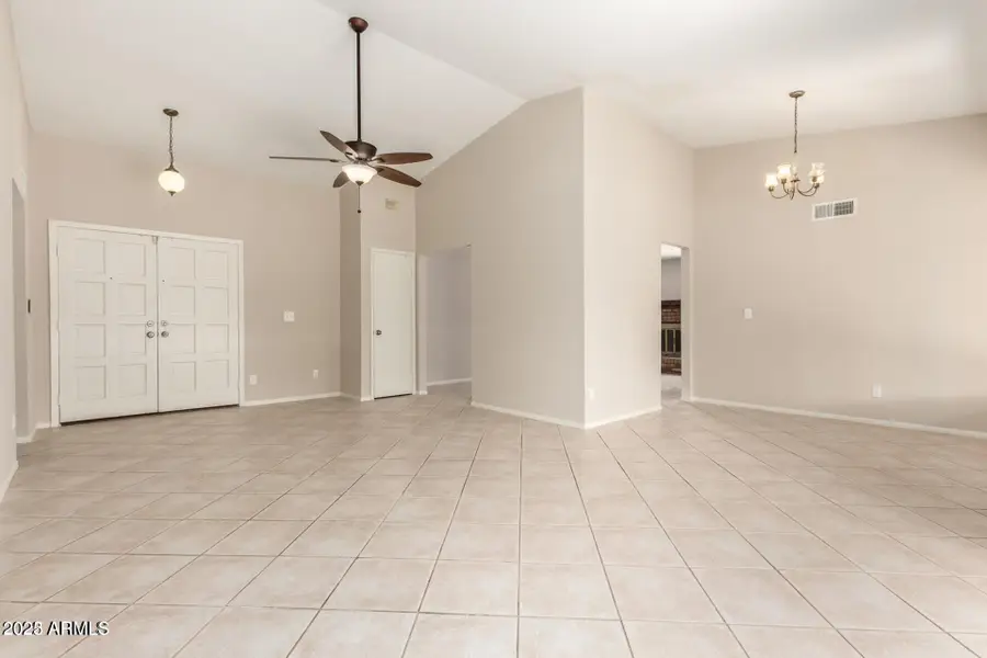 10841 N 39th Drive, Phoenix, AZ 85029 - Image #3