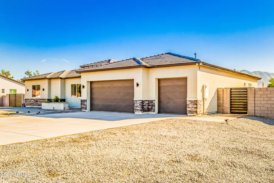 2927 W Latona Road, Laveen, AZ 85339 - Image #3