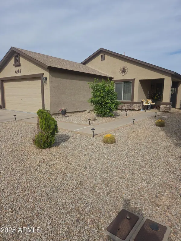 6872 E Pine Way, Florence, AZ 85132