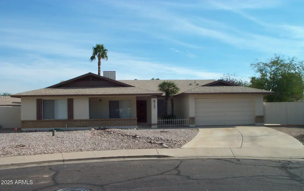817 W Knowles Circle, Mesa, AZ 85210 - Image #1