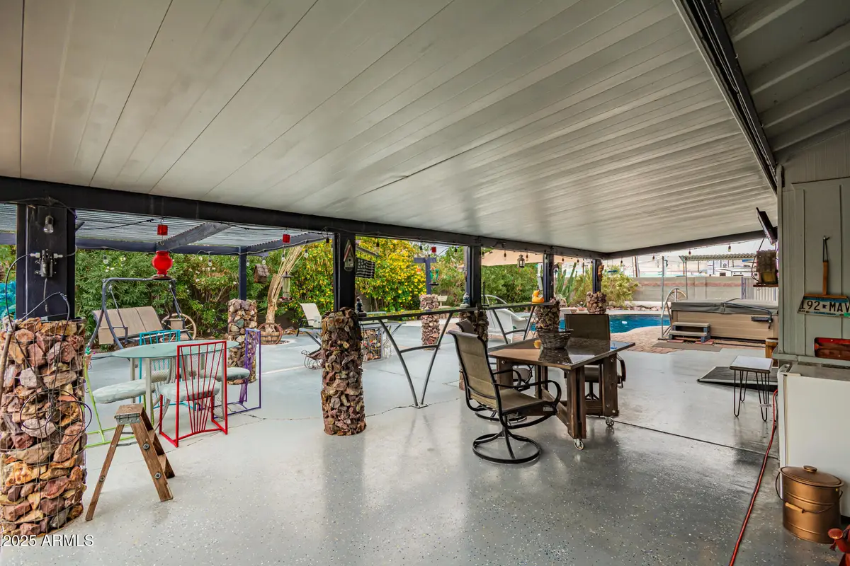 11033 W Alabama Avenue, Sun City, AZ 85351 - Image #1