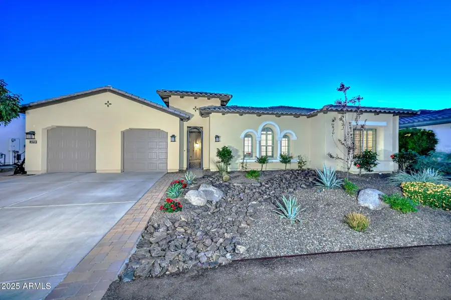 11719 W Dove Wing Way, Peoria, AZ 85383 - Image #2