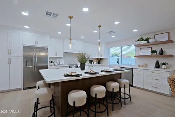 10511 W Kingswood Circle, Sun City, AZ 85351