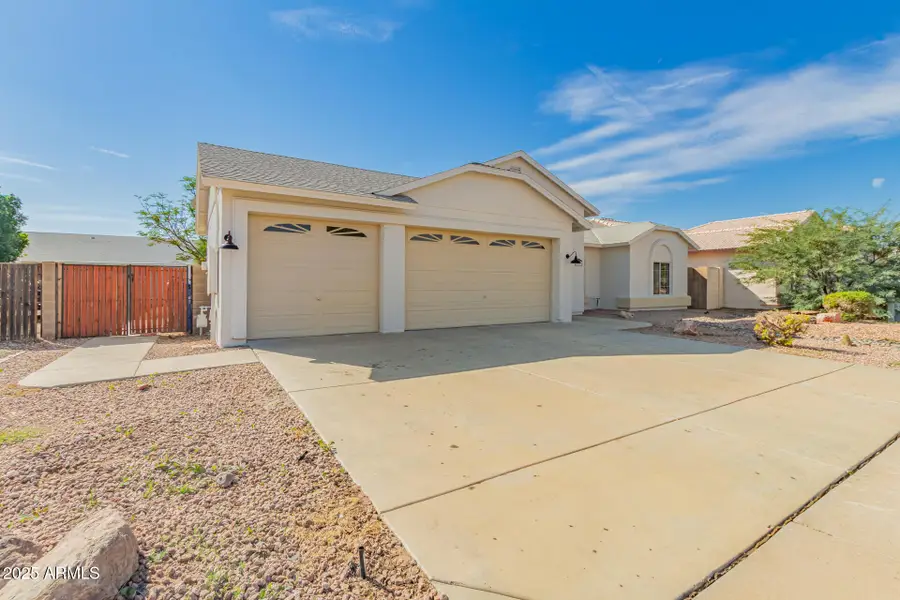 10211 W Georgia Avenue, Phoenix, AZ 85307 - Image #2