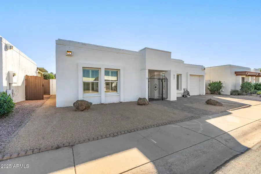 925 E Villa Maria Drive, Phoenix, AZ 85022 - Image #2