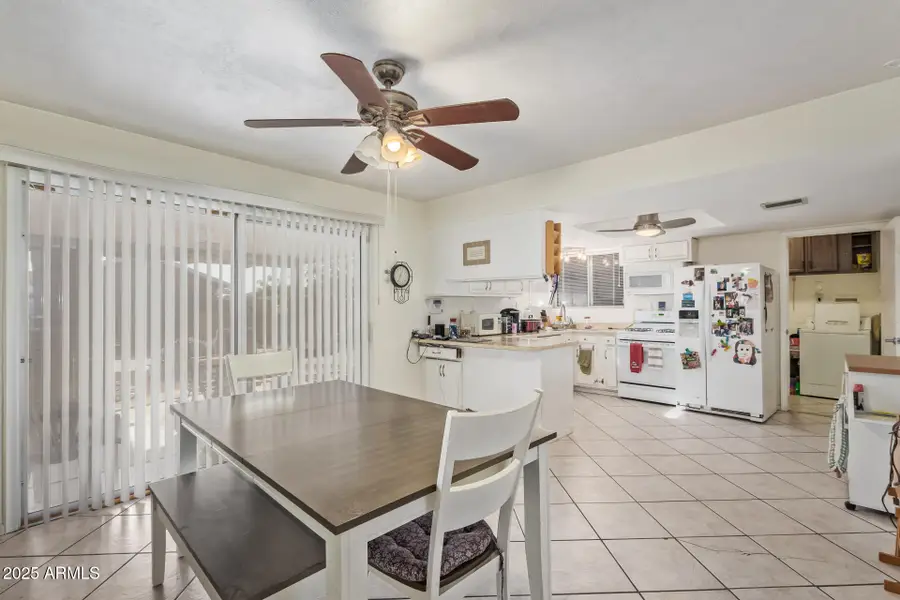 1815 W Michelle Drive, Phoenix, AZ 85023 - Image #3