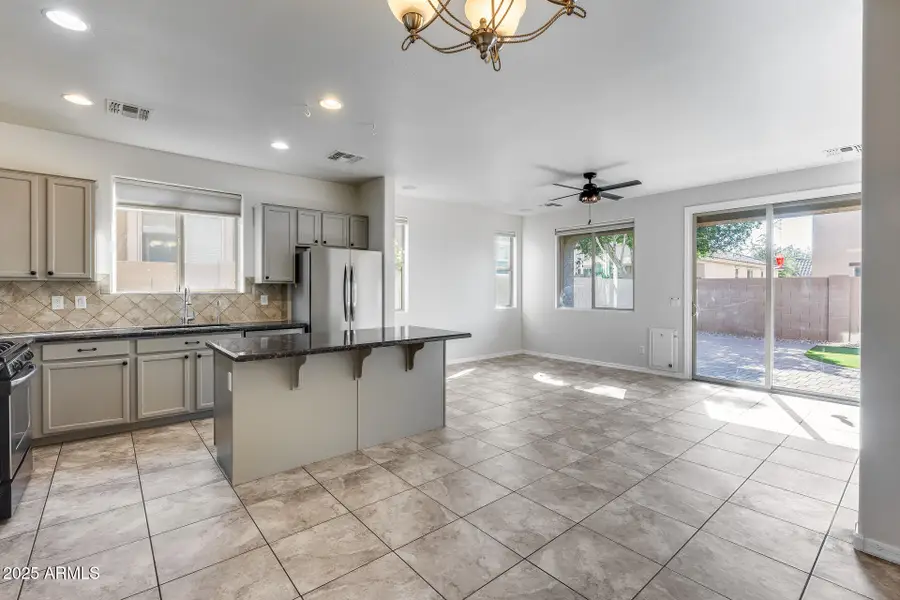 3239 W Gran Paradiso Drive, Deer Valley, AZ 85086 - Image #2