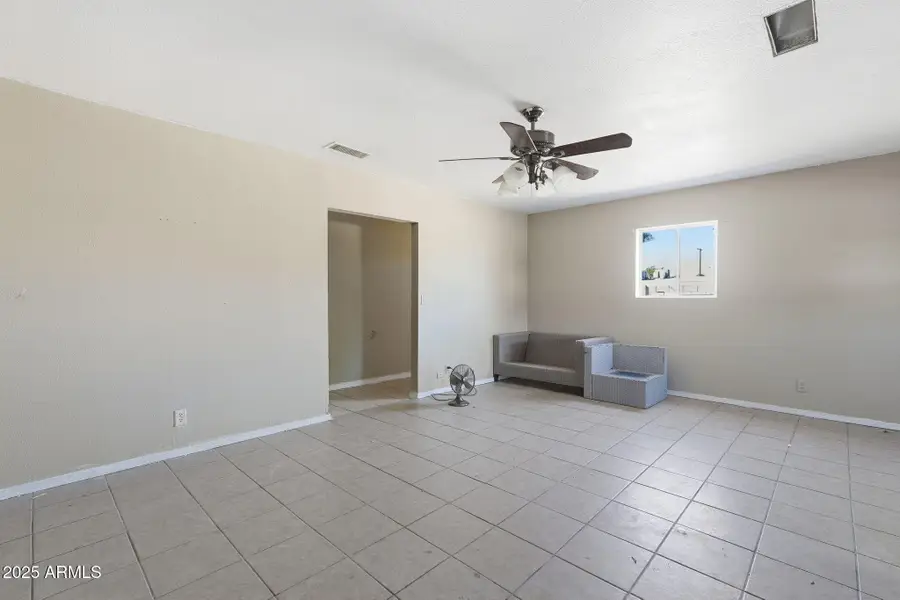 734 E Alta Vista Road, Phoenix, AZ 85042 - Image #2
