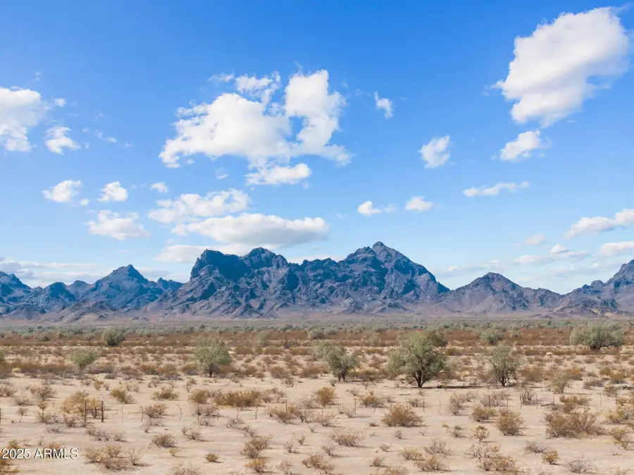 39003 Avenue 41 East -- E, Salome, AZ 85348 - Image #2