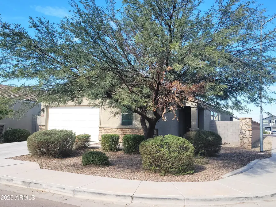 9804 W Atlantis Way, Phoenix, AZ 85353 - Image #2