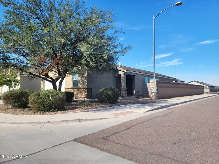 9804 W Atlantis Way, Phoenix, AZ 85353 - Image #3