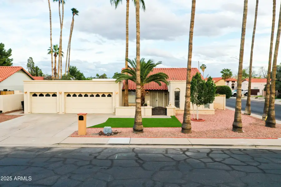 1305 N Spring Circle, Mesa, AZ 85203 - Image #3