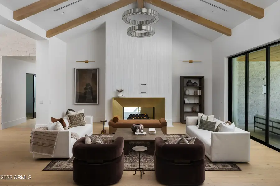 5636 E Caballo Drive, Paradise Valley, AZ 85253 - Image #2