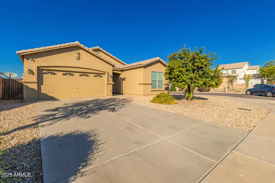 10004 W Odeum Lane, Phoenix, AZ 85353 - Image #2