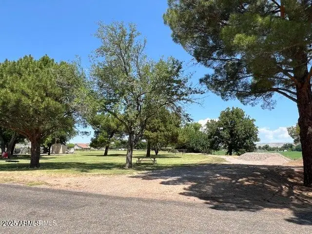 726 E Riverglen Drive, Cordes Lakes Mayer, AZ 86322 - Image #2