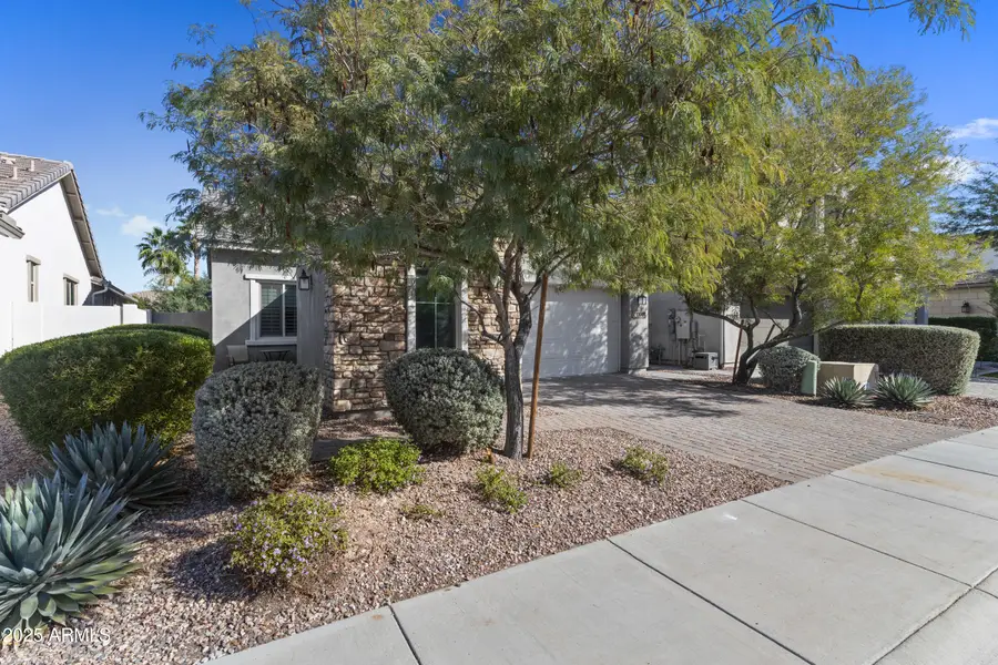 12090 W Peak View Road, Peoria, AZ 85383 - Image #3
