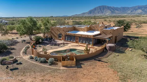 8111 S Almosta Ranch Road, Hereford, AZ 85615