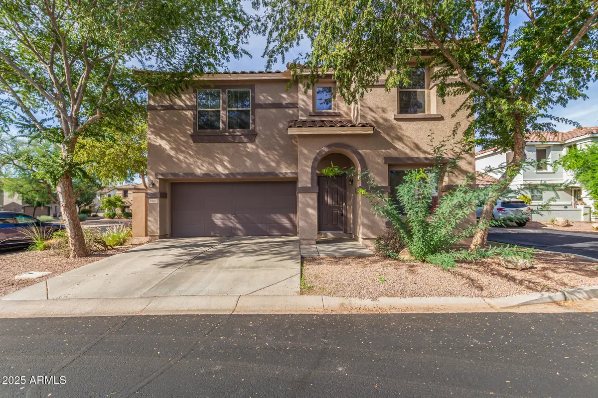 1096 E Parkview Court, Gilbert, AZ 85295 - Image #1