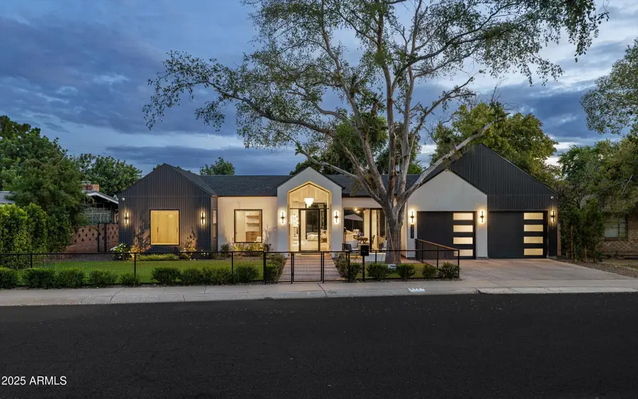 3721 E Piccadilly Road, Phoenix, AZ 85018 - Image #2