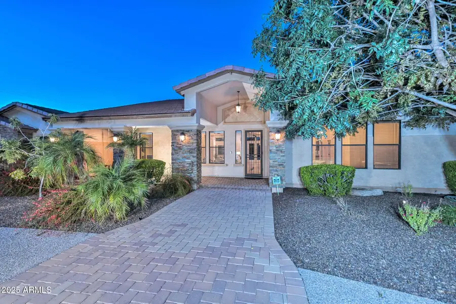 4208 E Sandra Terrace, Phoenix, AZ 85032 - Image #2