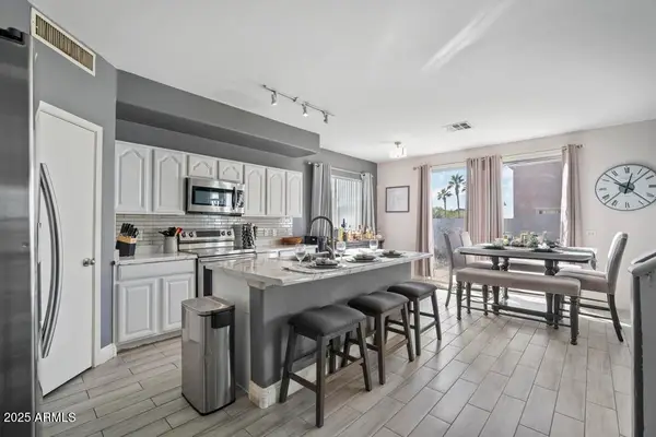 7218 S 40th Lane, Phoenix, AZ 85041