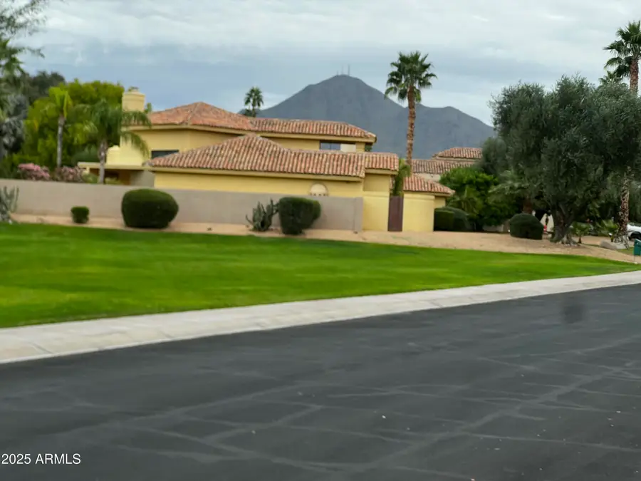 10075 E Larkspur Drive, Scottsdale, AZ 85260 - Image #3