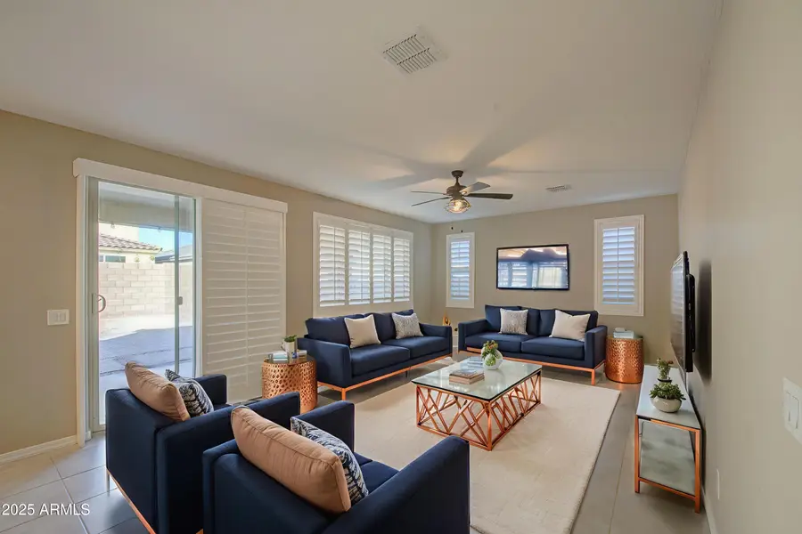 7926 W Medlock Drive, Glendale, AZ 85303 - Image #2