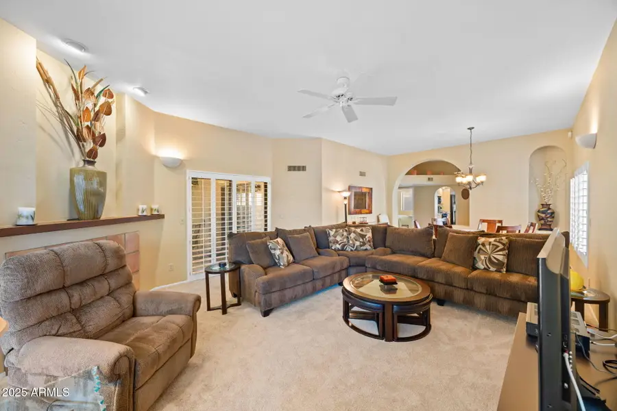 11837 N 40th Place, Phoenix, AZ 85028 - Image #3