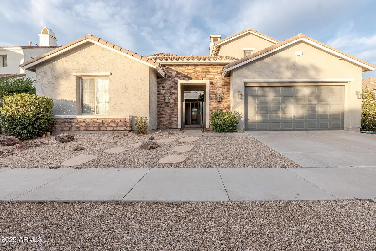 173 S 172nd Drive, Goodyear, AZ 85338 - Image #1