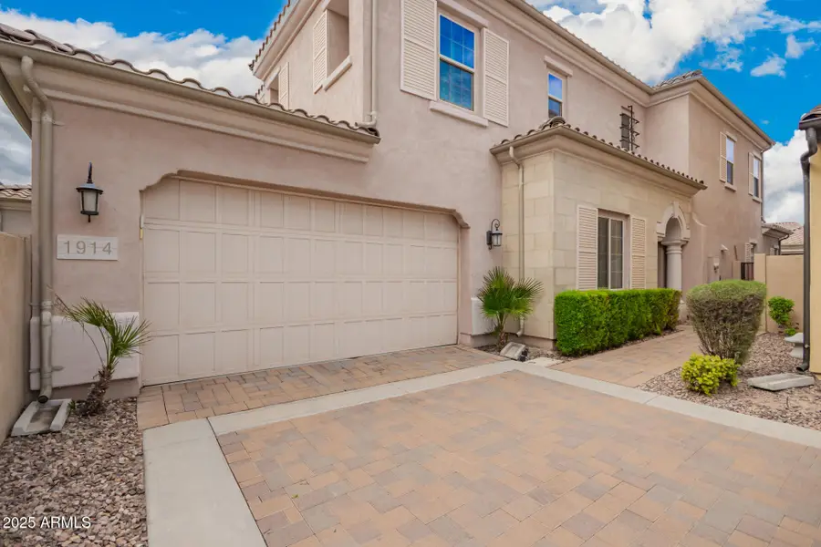 1914 W Grand Canyon Drive, Chandler, AZ 85248 - Image #2
