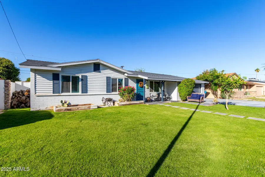 2216 W Berridge Lane, Phoenix, AZ 85015 - Image #2