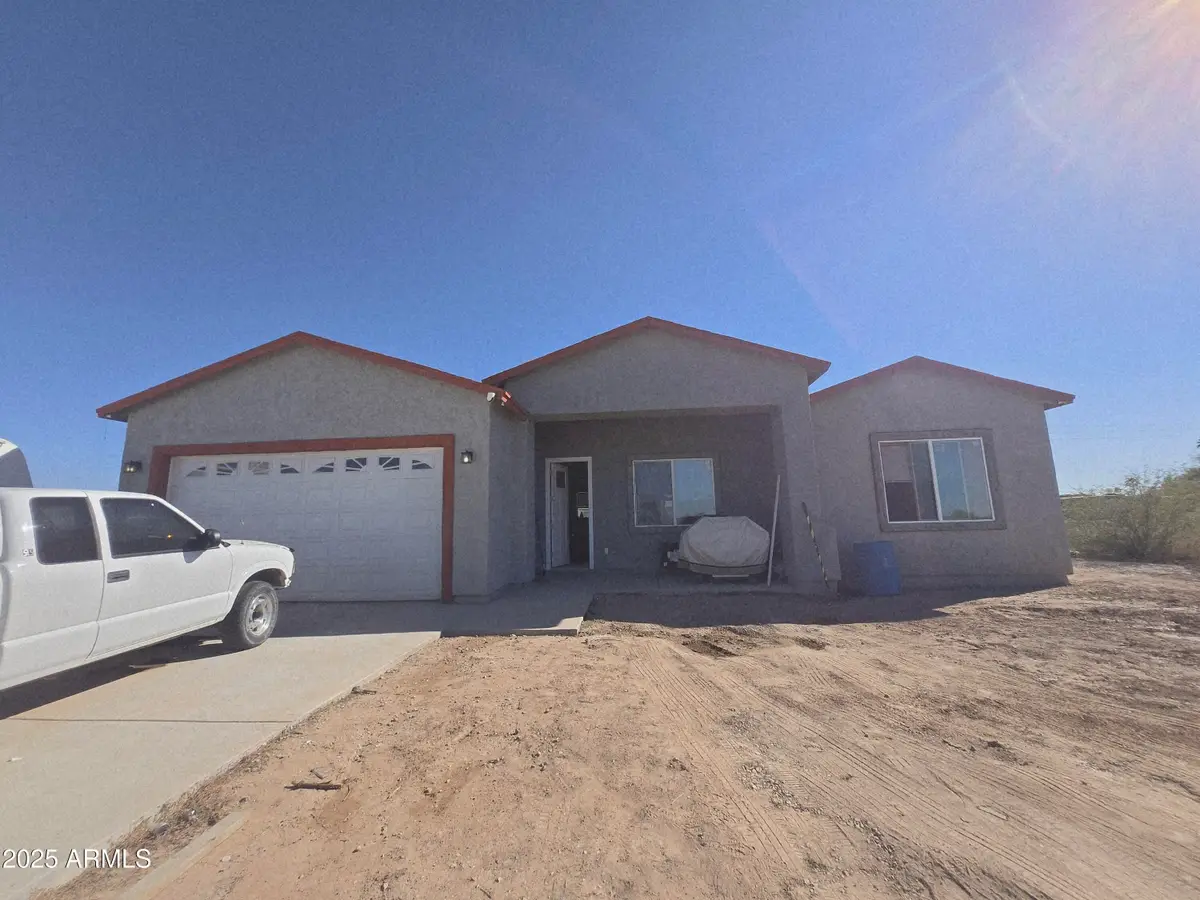 14233 S Burma Road, Arizona City, AZ 85123 - Image #1