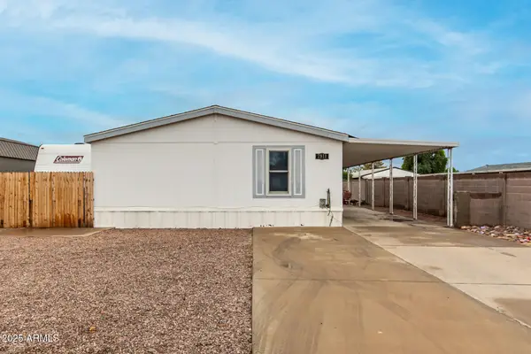 7911 E Impala Avenue, Mesa, AZ 85209