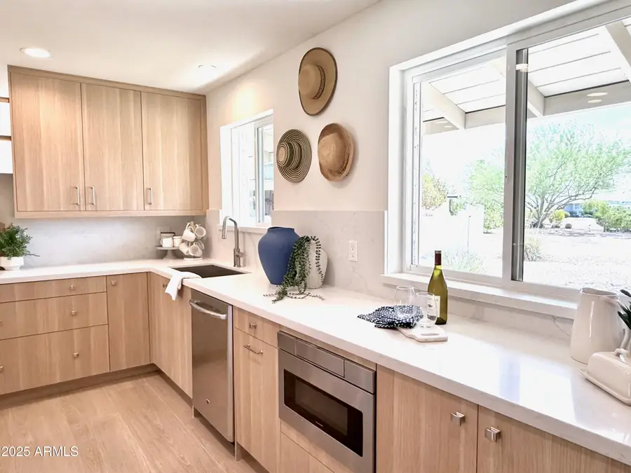 8126 E Cypress Street, Scottsdale, AZ 85257 - Image #3