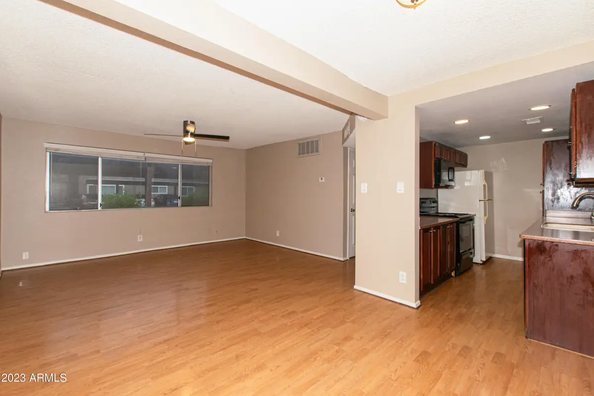 424 W Brown Road #105, Mesa, AZ 85201 - Image #1