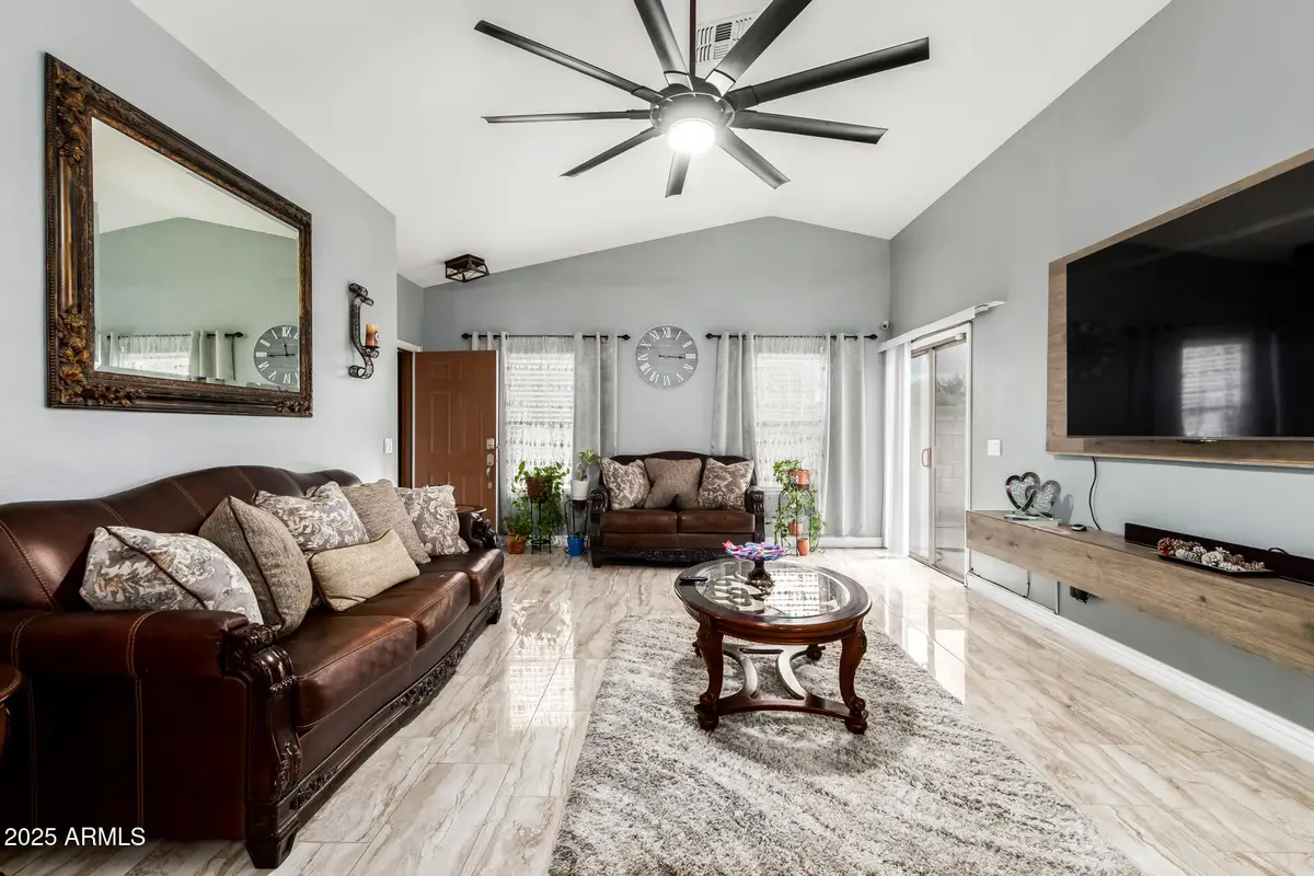 23932 W Hidalgo Avenue, Buckeye, AZ 85326 - Image #1