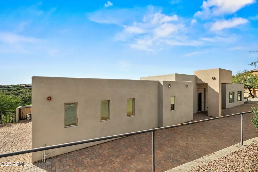 11010 N Buffalo Drive, Fountain Hills, AZ 85268 - Image #3