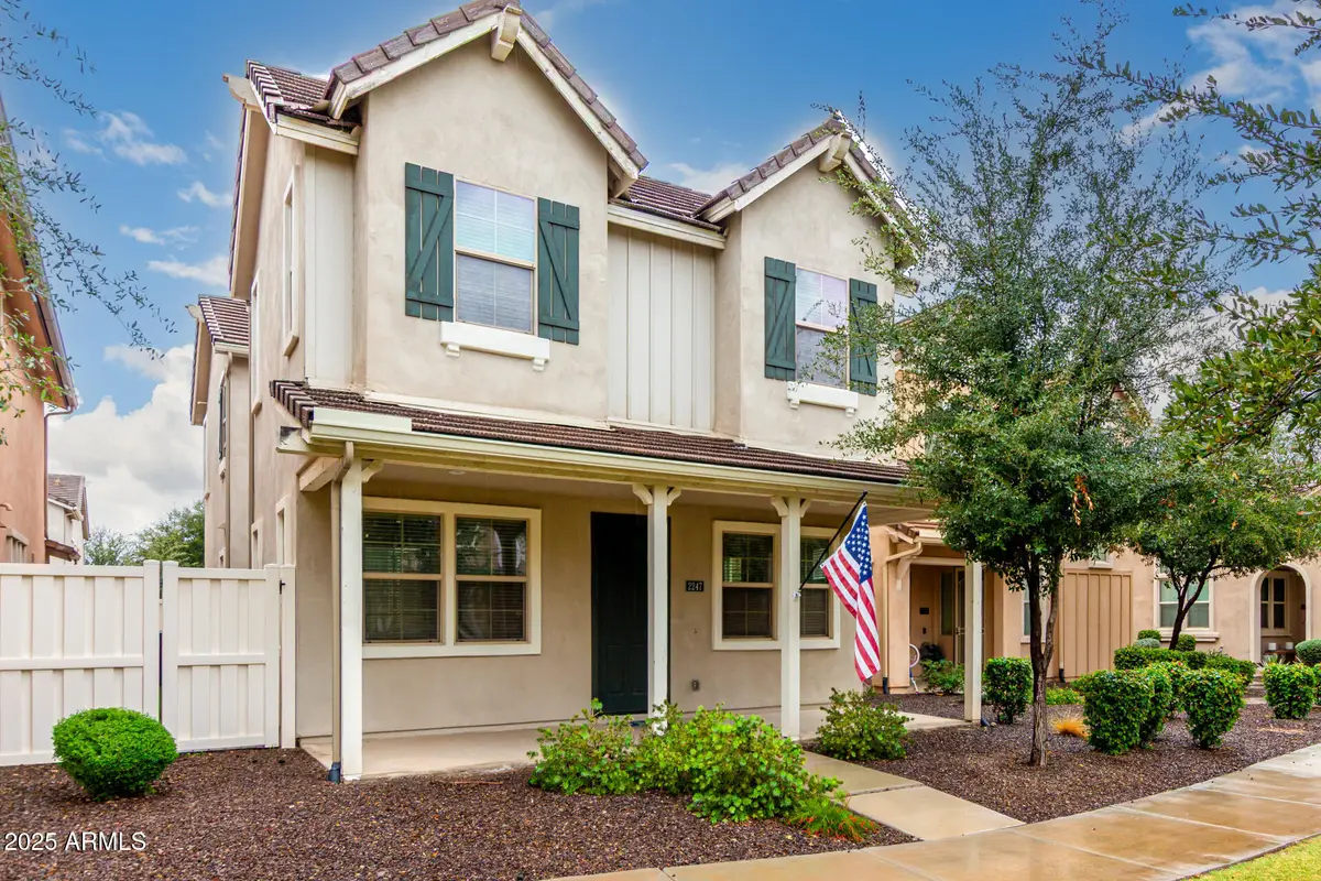 2247 S Agnes Lane, Gilbert, AZ 85295 - Image #1