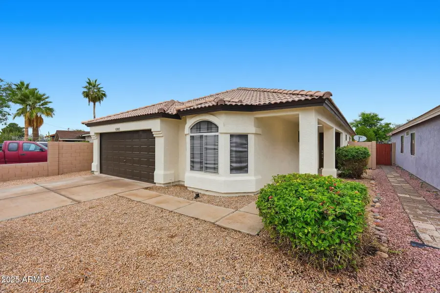 2624 E Anderson Drive, Phoenix, AZ 85032 - Image #2