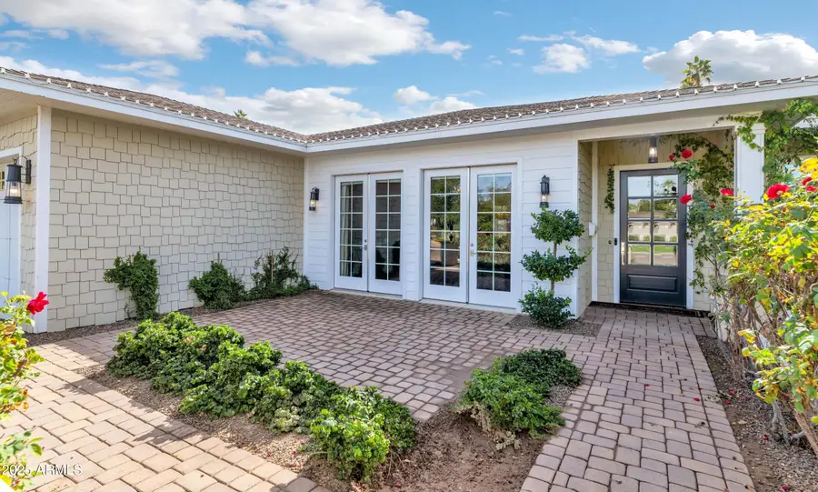 3319 E Medlock Drive, Phoenix, AZ 85018 - Image #3