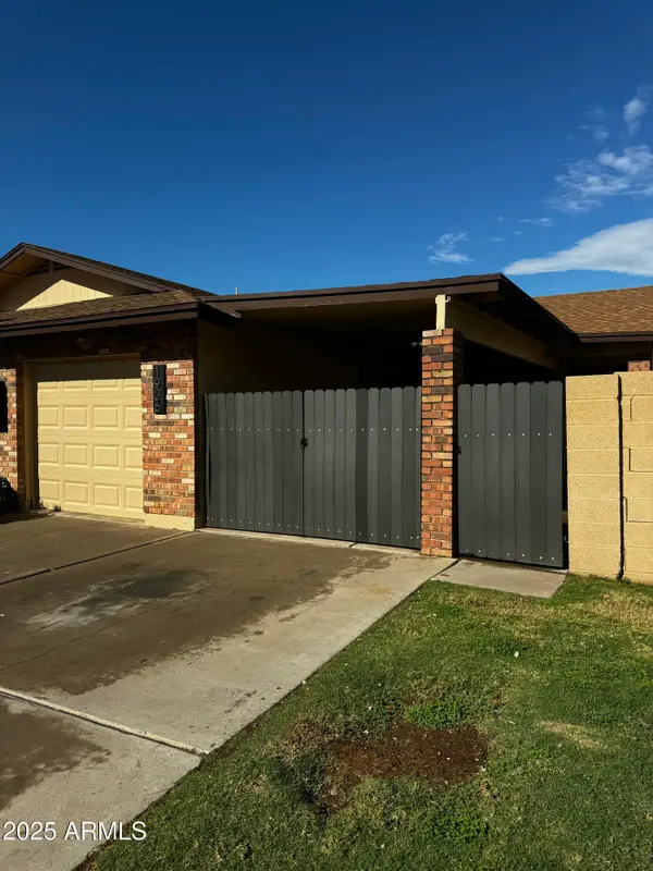 1926 E Inverness Avenue, Mesa, AZ 85204