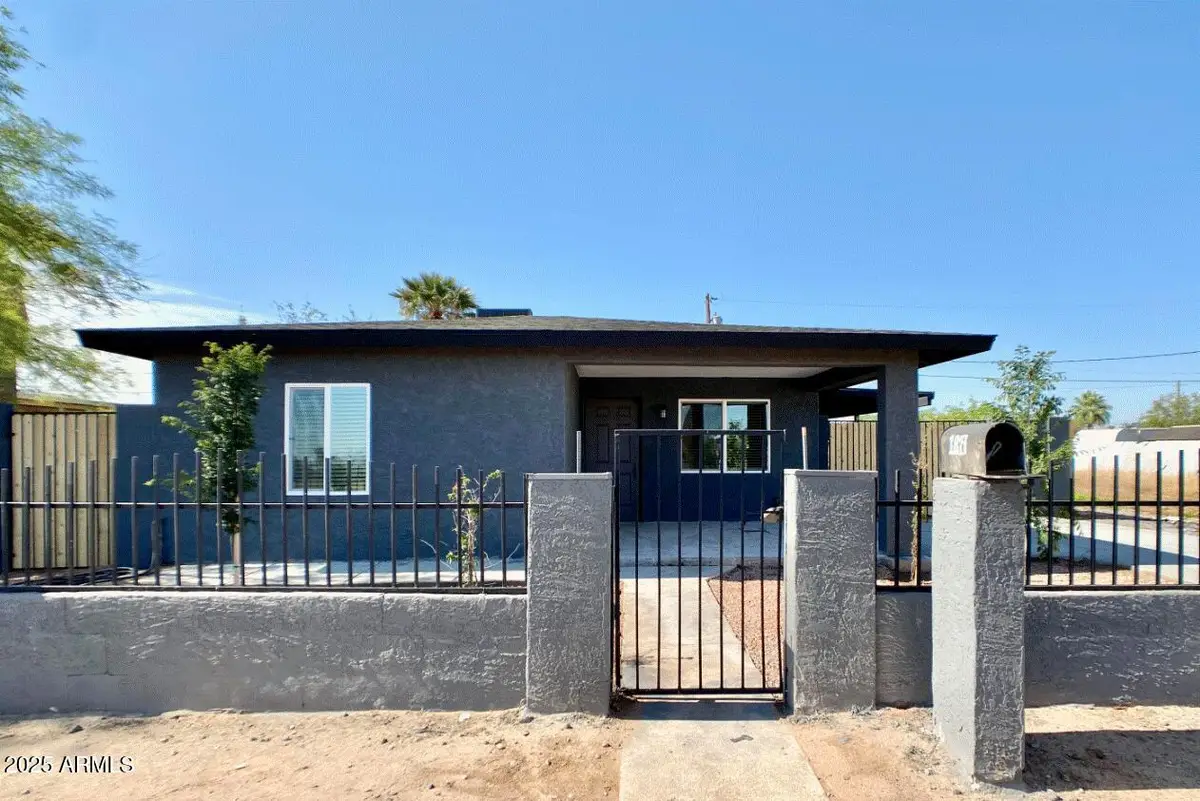 1819 E Encinas Lane, Phoenix, AZ 85040 - Image #1