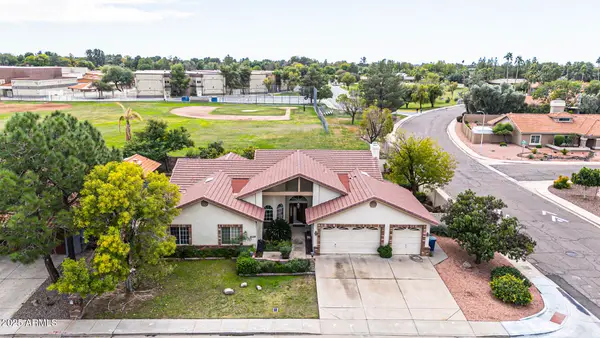 1129 E Knight Lane, Tempe, AZ 85284