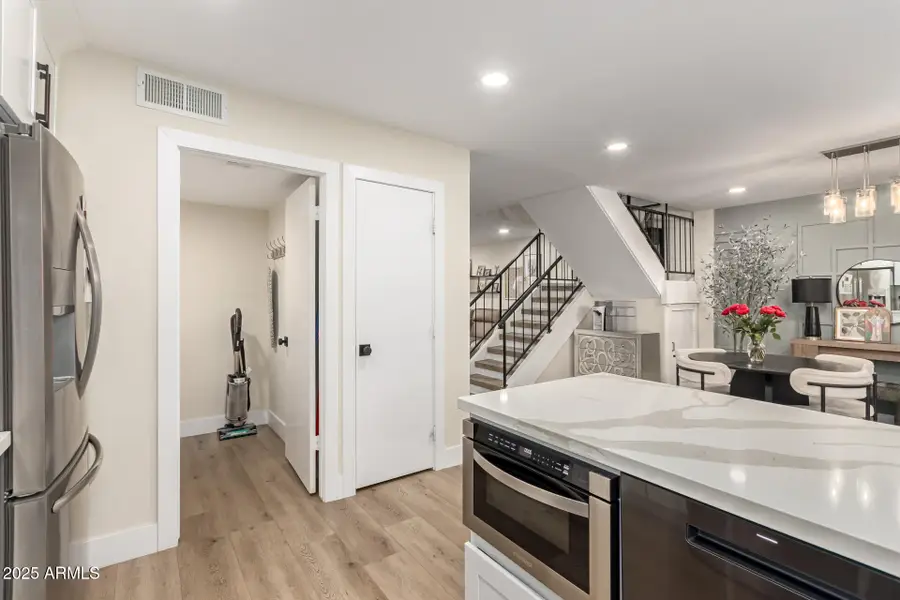 8375 E Indian School Road, Scottsdale, AZ 85251 - Image #2