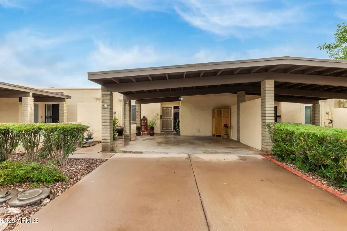 21 W Casa Hermosa Drive, Phoenix, AZ 85021 - Image #1