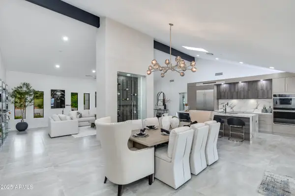 6403 E Gold Dust Avenue, Paradise Valley, AZ 85253