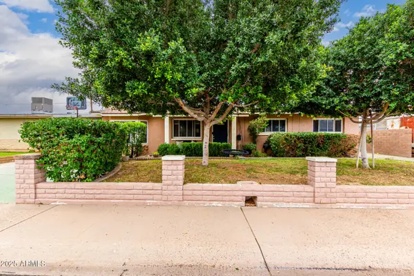 3313 W Surrey Avenue, Phoenix, AZ 85029