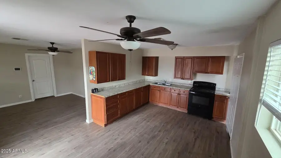 870 W Taylor Avenue, Coolidge, AZ 85128 - Image #2