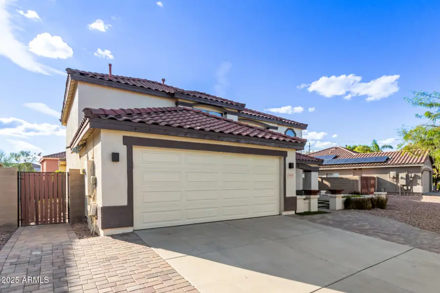 28422 N 32nd Lane, Deer Valley, AZ 85083 - Image #2